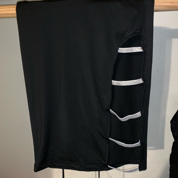 Cute dress! Sparkle wrap neck sparkle thigh - Picture 10 of 10